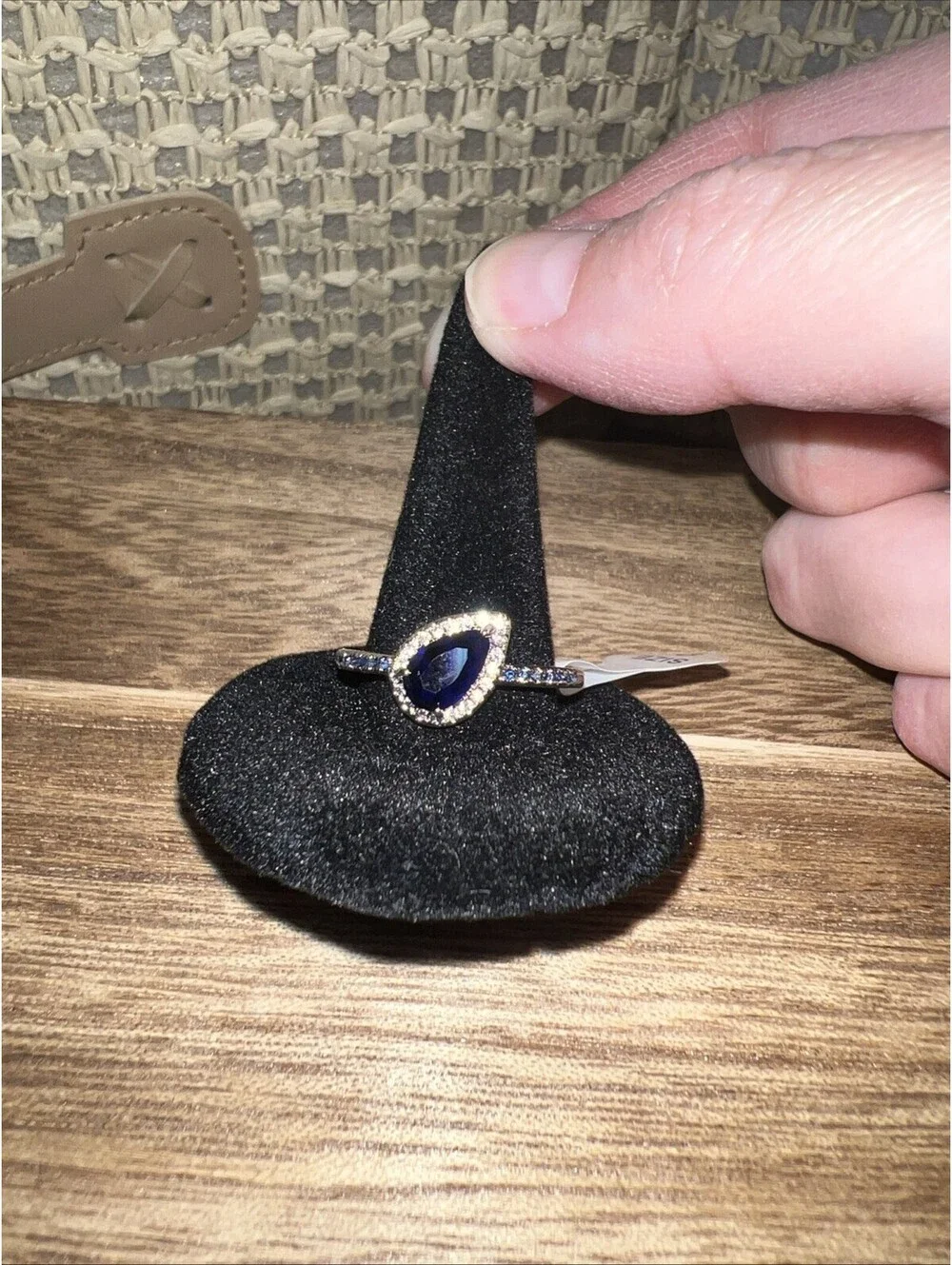 Bomb Party Vacation Overdue Ring Size 9. Lab Created Sapphire W/ Genuine Quartz